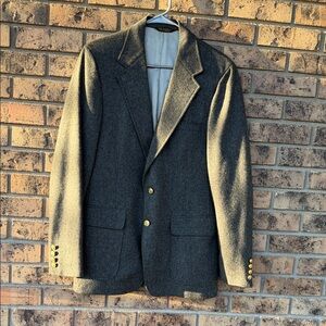Men's Classic Dark Gray Wool Blazer with Gold Buttons